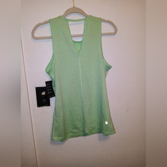 NWT Ideology Light Green Performance Top S - Picture 6 of 8